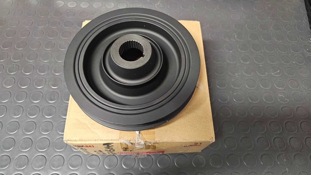 Оригинална Демпферна шайба за Honda с H22 мотор - НОВА!