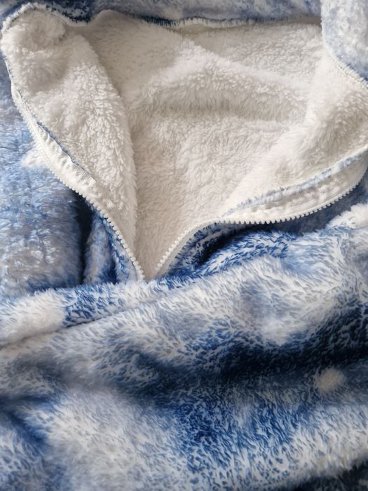 Кофта-куртка,теплая