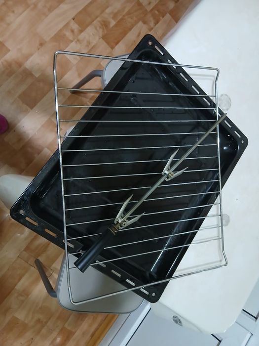 Продам электроплиту