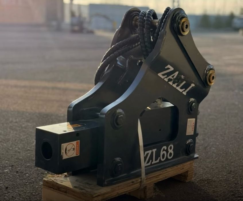 Новый гидромолот на Экскаватор 3/1