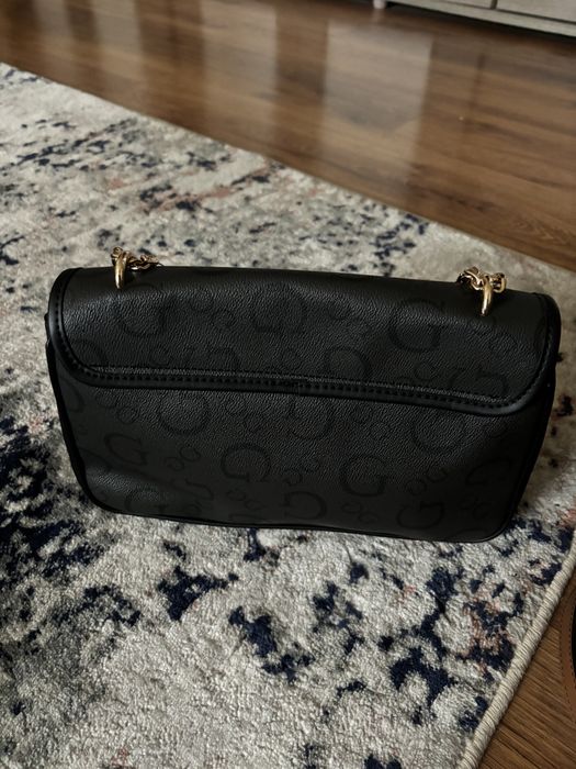 Genta Guess(produs nou cu eticheta )