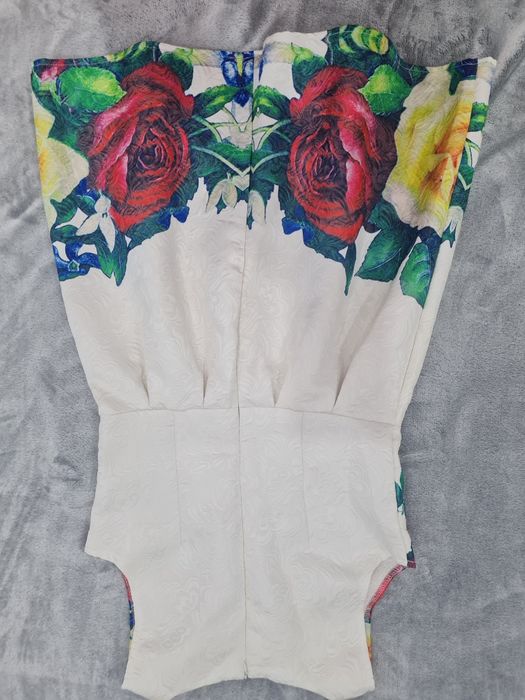 Дамски рокли ...