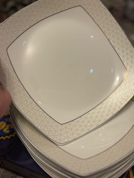 Тарелки сервировочные