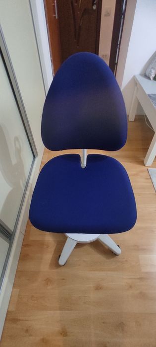 Scaun de birou pentru copii ergo