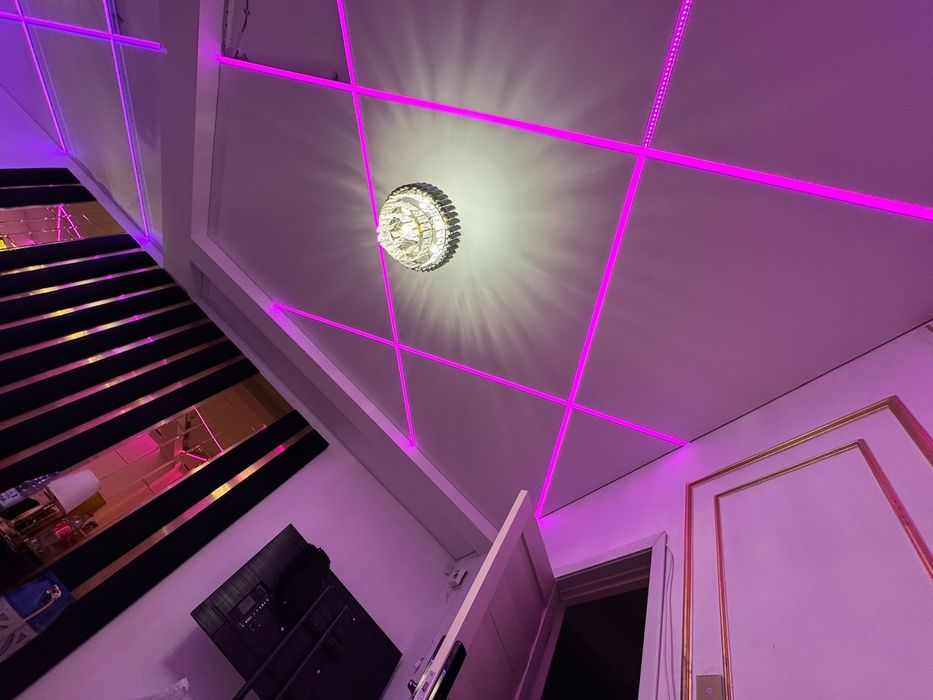 Tavane extensibile barisol cu iluminare LED