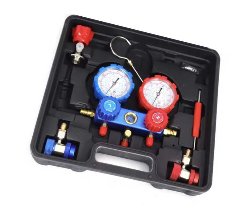Комплект манометри за климатична система