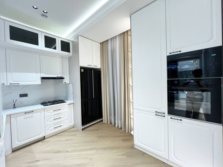 Продается 4/2/10 118м2 в ЖК Sayram Avenue, ор-р: Буз базар