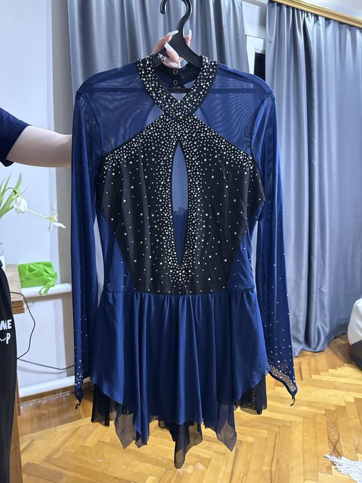 Костюм для выступлений – танцев