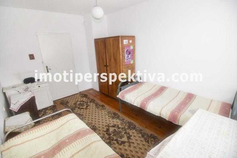 Продава се Многостаен апартамент в Пловдив, Христо Смирненски - 150 кв.м за 1100 €/кв.м - Снимка #3