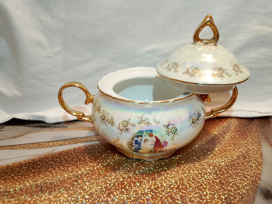 Набор посуды мадона