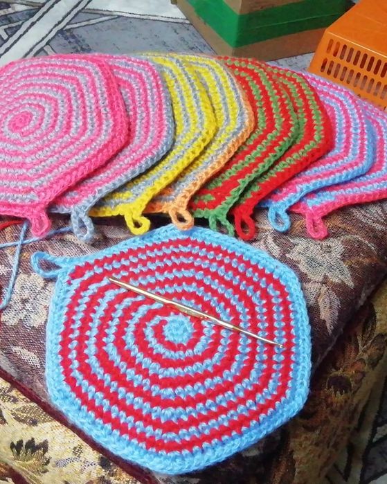 Прихватки для горячего или подставка