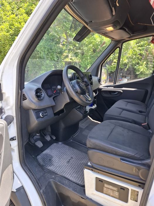 Sprinter 2.2 an 2020 vând schimb  variante