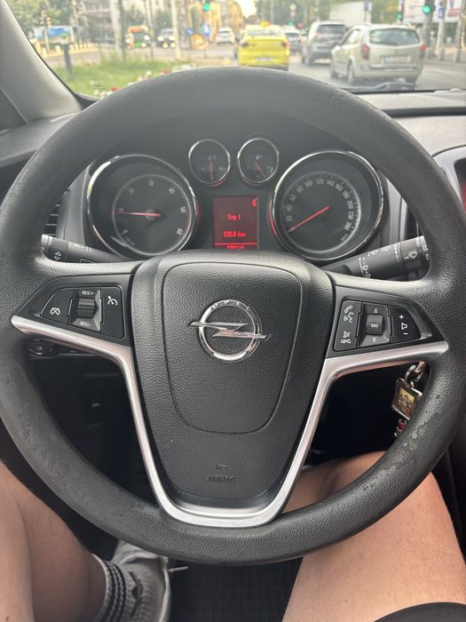 Volan opel astra J