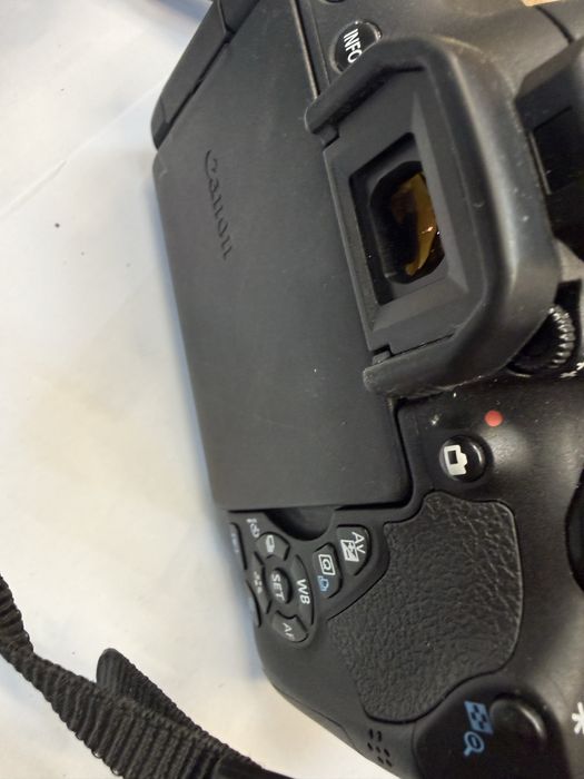 Canon eos 700d efs18-55