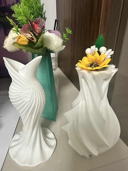 Vaze, obiecte facute 3 D