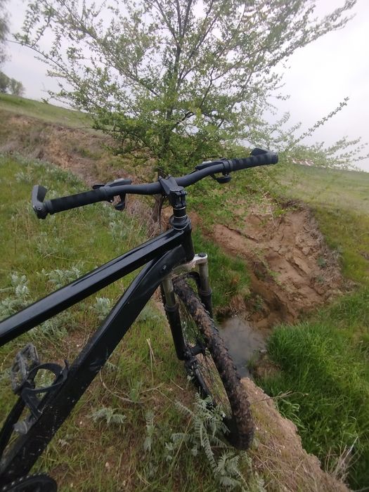 Велосипед Чорный