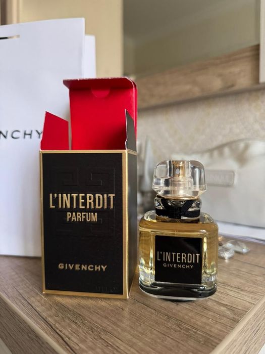 Givenchy L’interdit