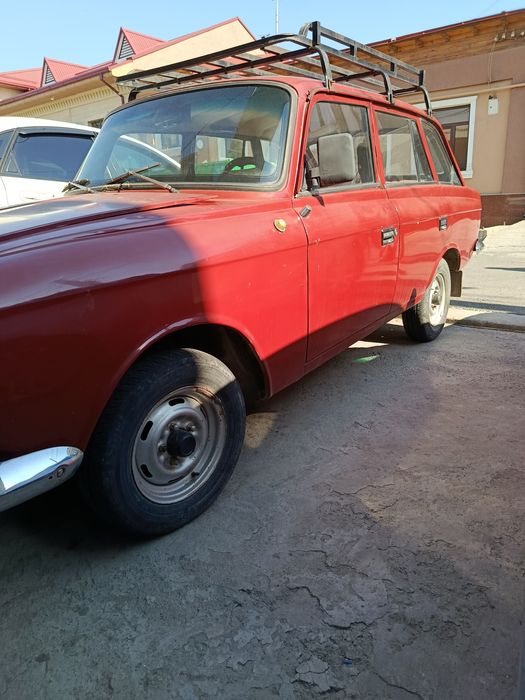 Maskvich kombi sotilad