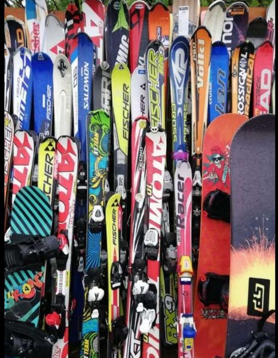 Clapari, skiuri ski , zapada