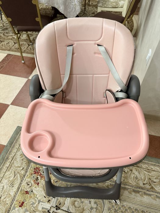 Детский стол для кормления