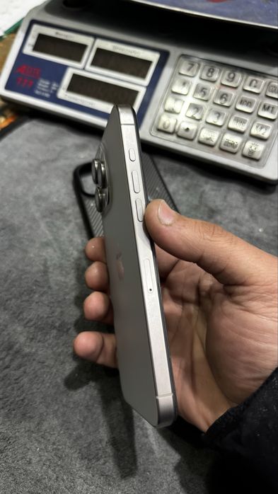 Iphone 15pro max sotiladi