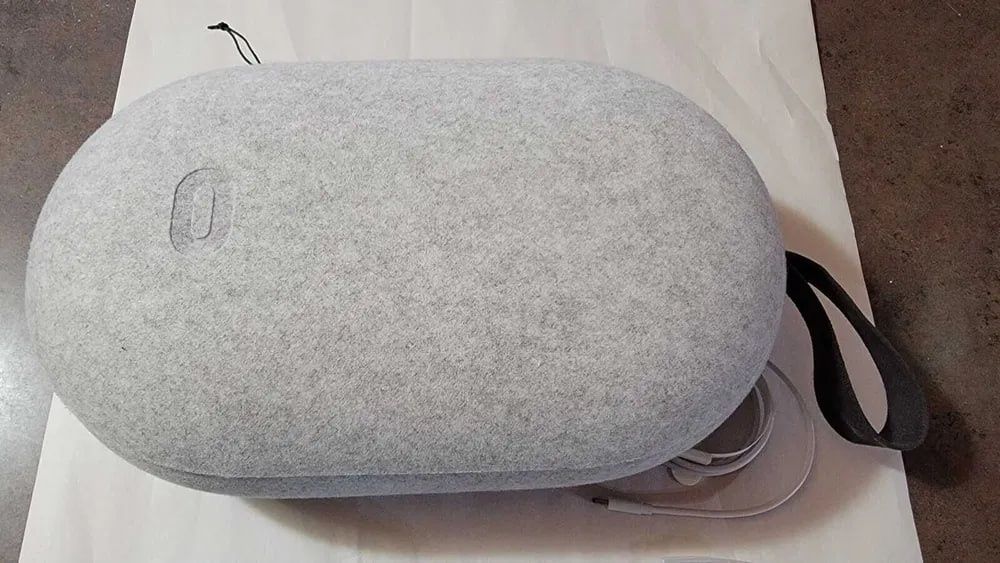 Oculus Quest 2 

Очки виртуальной реальности Oculus Quest 2 64G