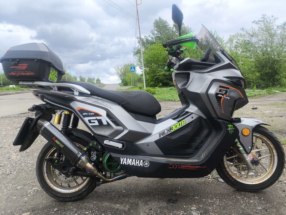 Продам скутер Ocaka ADV