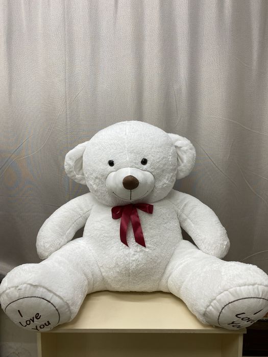 Большой плюшевый белый мишка “I love you”