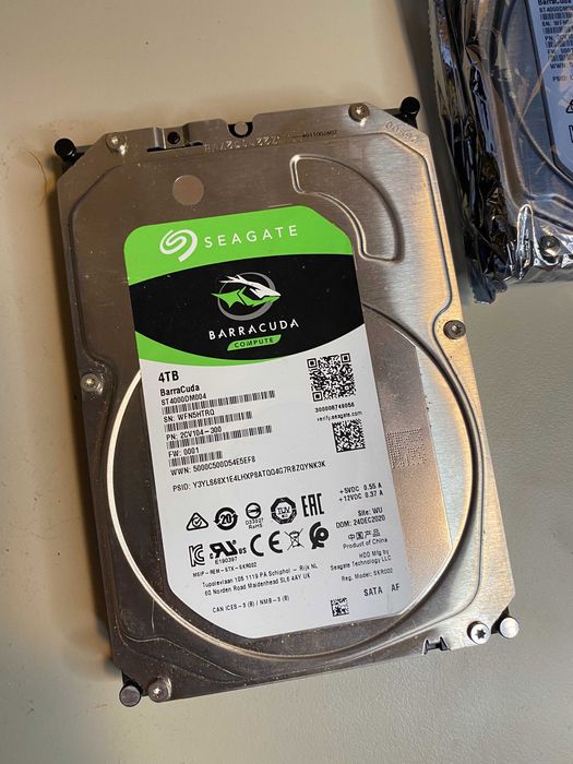 5x HDD-uri Segate Barracuda 4TB Noi