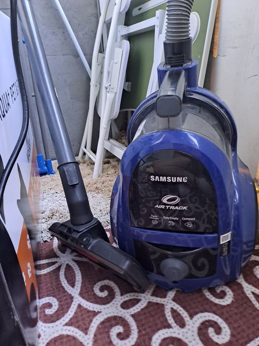 Продам пылесос..