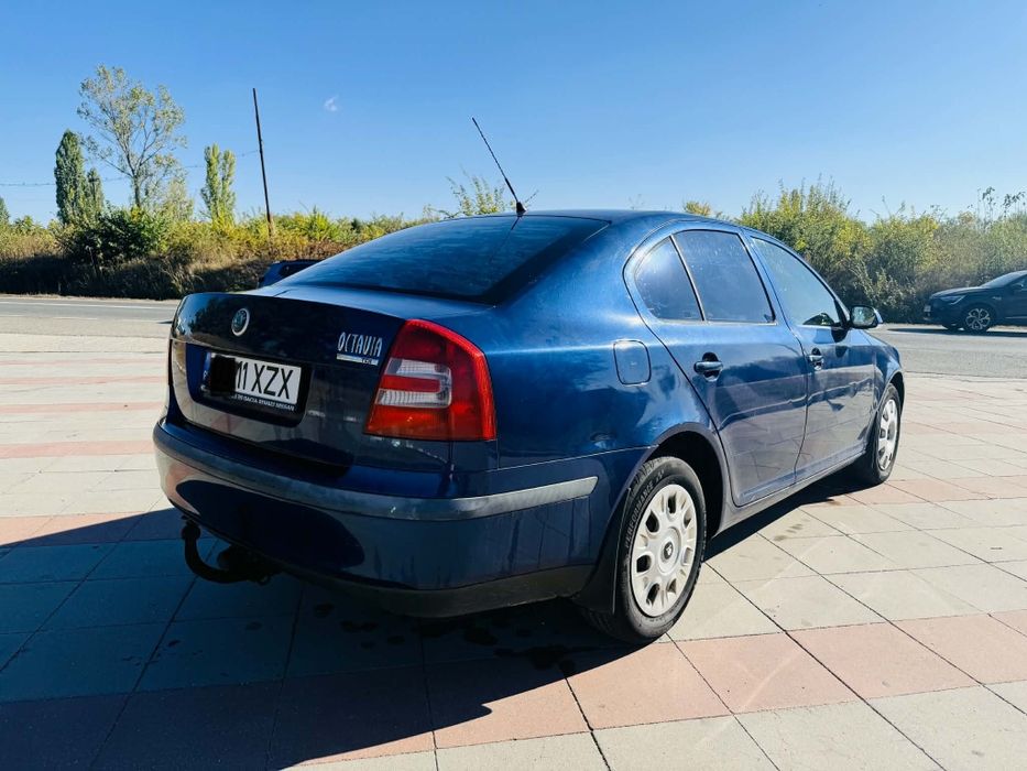 Vând Skoda Octavia