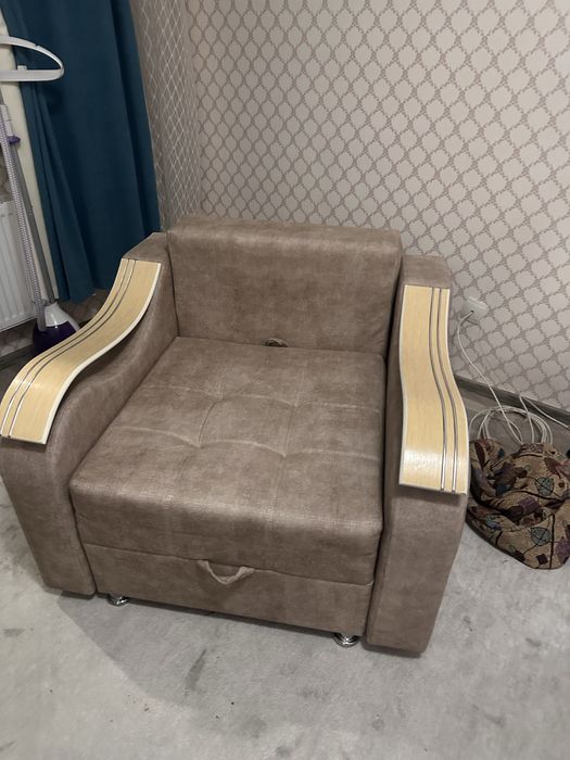 Кресло раскладушка даром СРОЧНО