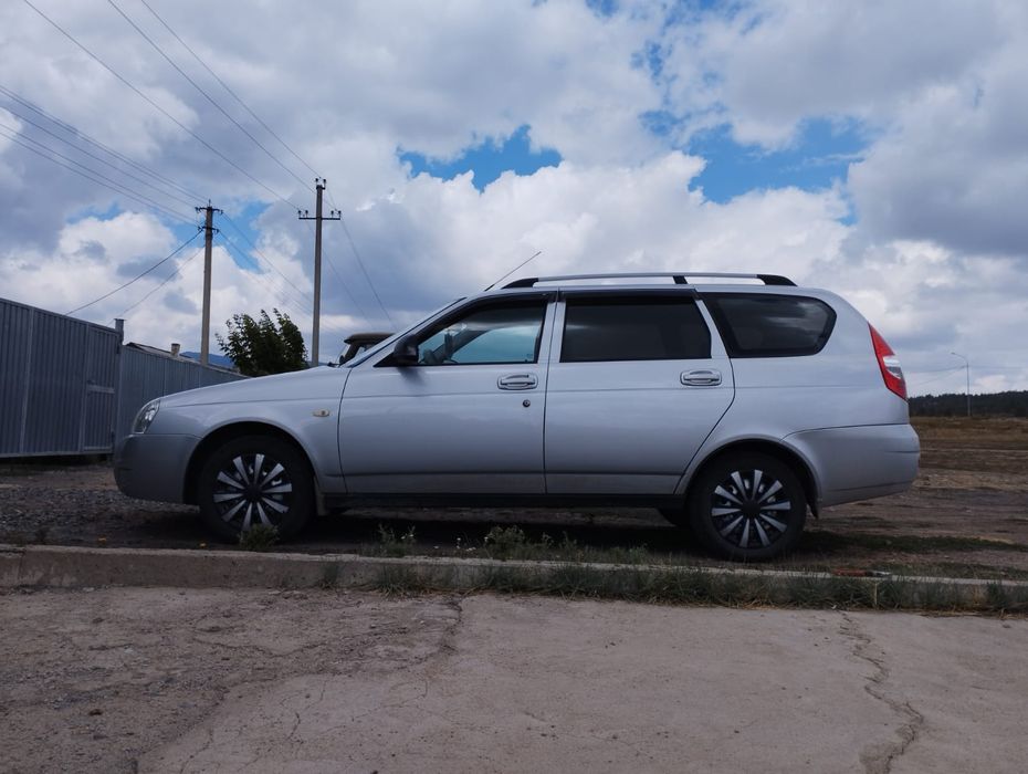 Автомобиль Лада Приора