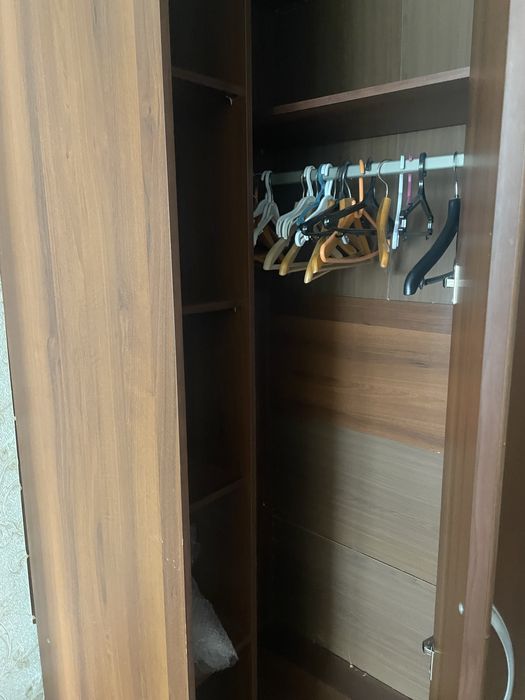 Продам шкаф в хорошем состоянии