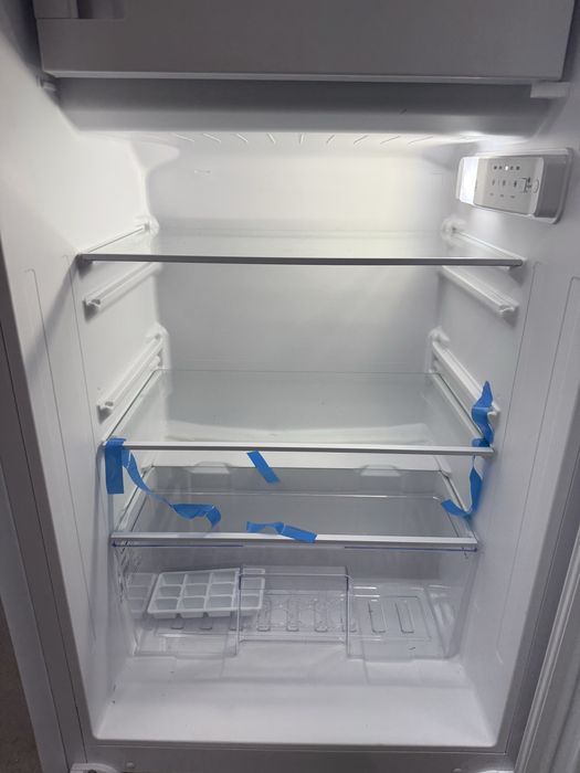 Нов!!! Хладилник със камера  за вграждане  Exquisit