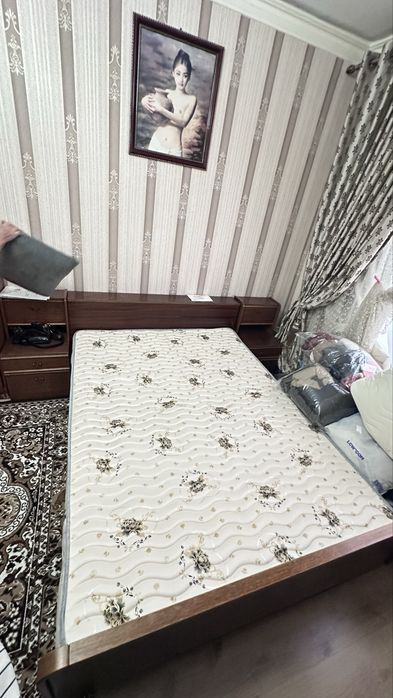 Продаетсья мебел в хорошый состаяние