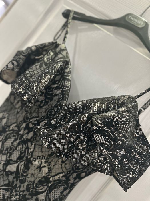 Уникална официална рокля