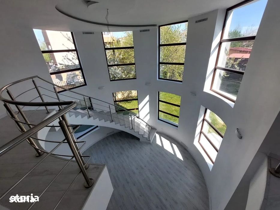 Vilă deosebită de vânzare – Prelungirea Ghencea, zona Mărăcineni!!