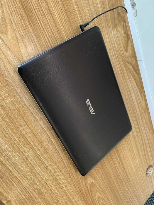 Ноутбук Asus x540s