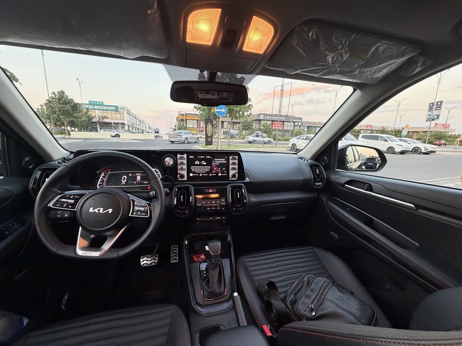 KIA sonet  full 2025