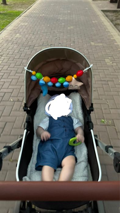 Детская коляска с автокреслом