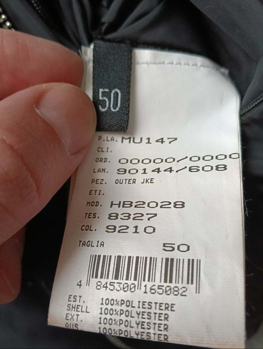 Мъжко яке ARMANI 80€ (м)