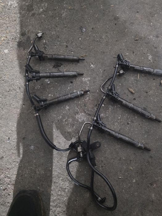 Дюзи за мерцедес w211 E320 cdi