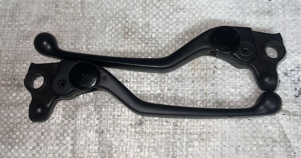 Suport metalic top case/manete frana/capace rezervor franaKymco AK 550