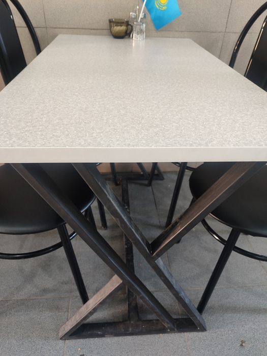 2- стола 10 - стулья