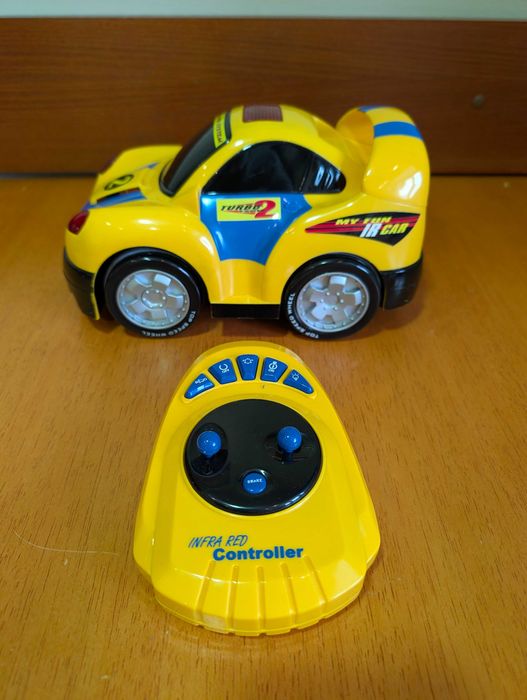 Детска количка с дистанционно, RC car, IR, много добро състояние, звукови ефекти