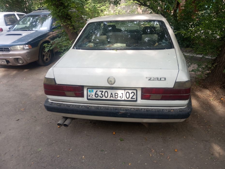 Продам автомобиль BMW730