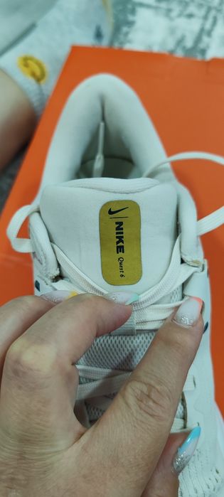 Nike Quest 6 crem 38, 5