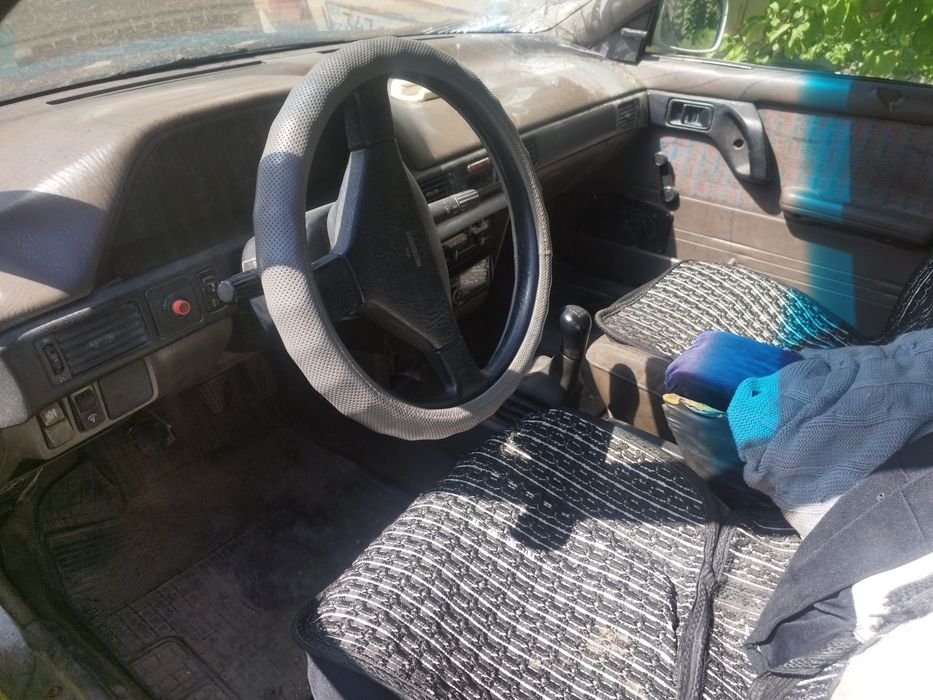 Мазад 323  на ходу