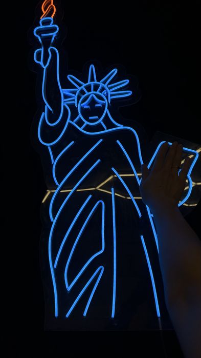 Неоновые вывески США